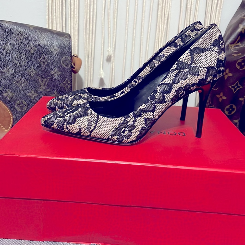 B Brian Atwood Malika Pointed-Toe, Black Lace Pumps - Picture 3 of 8